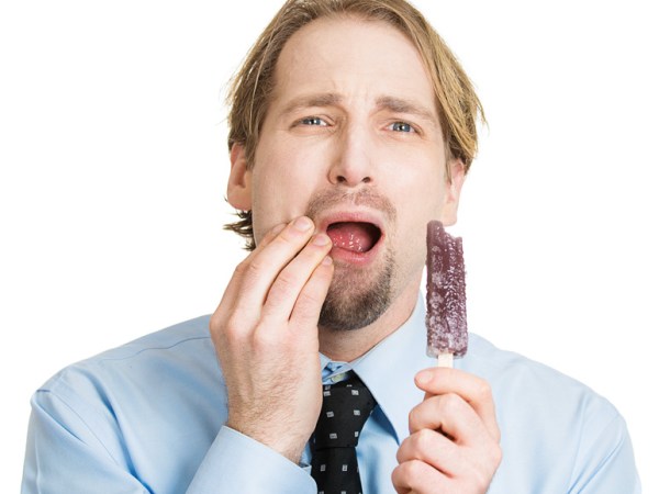 Sensitive teeth and molars with hot and cold&nbsp;food